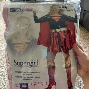 Super girl Halloween Costume